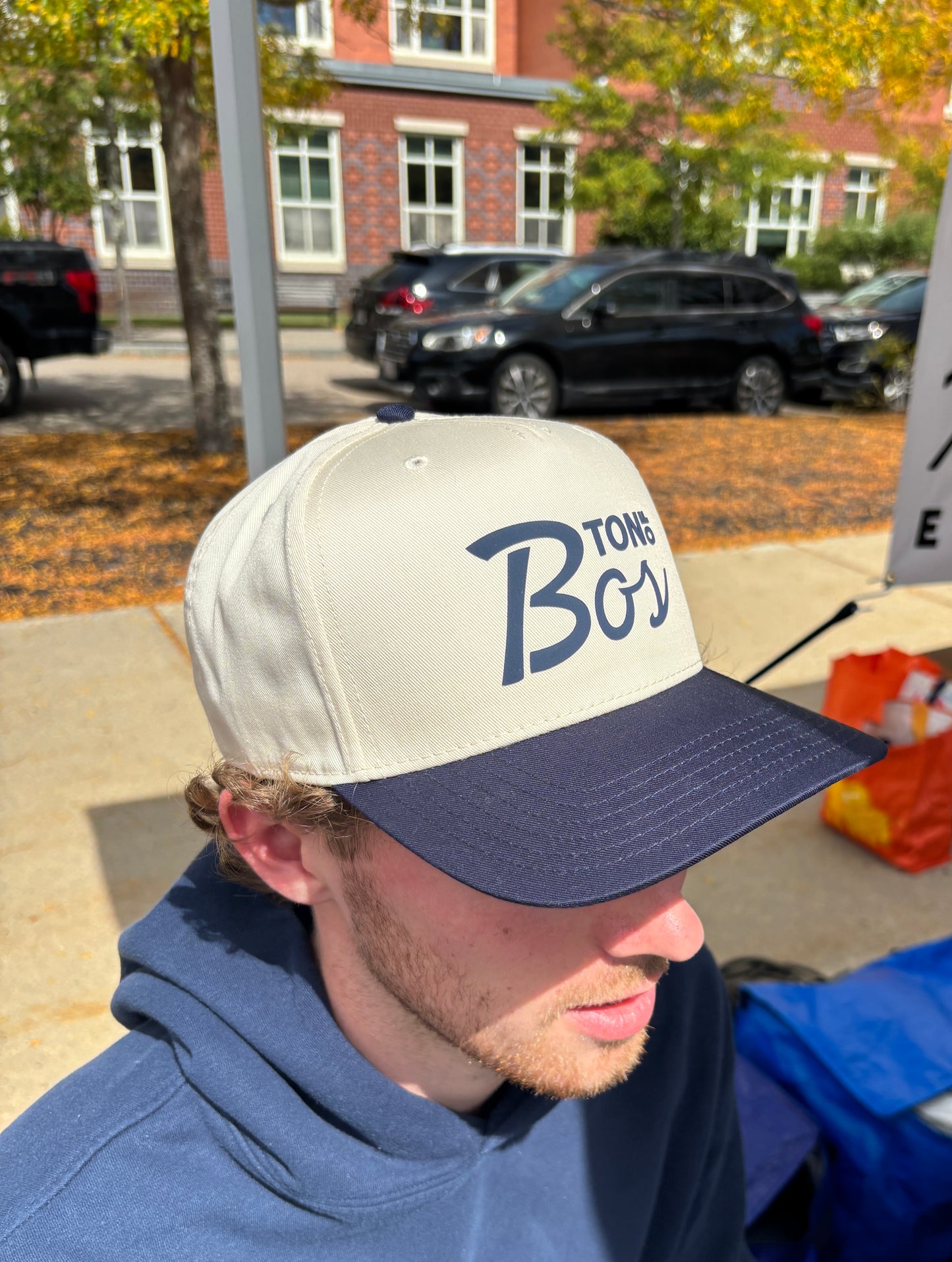 The BOS Canvas Hat Cream / Navy