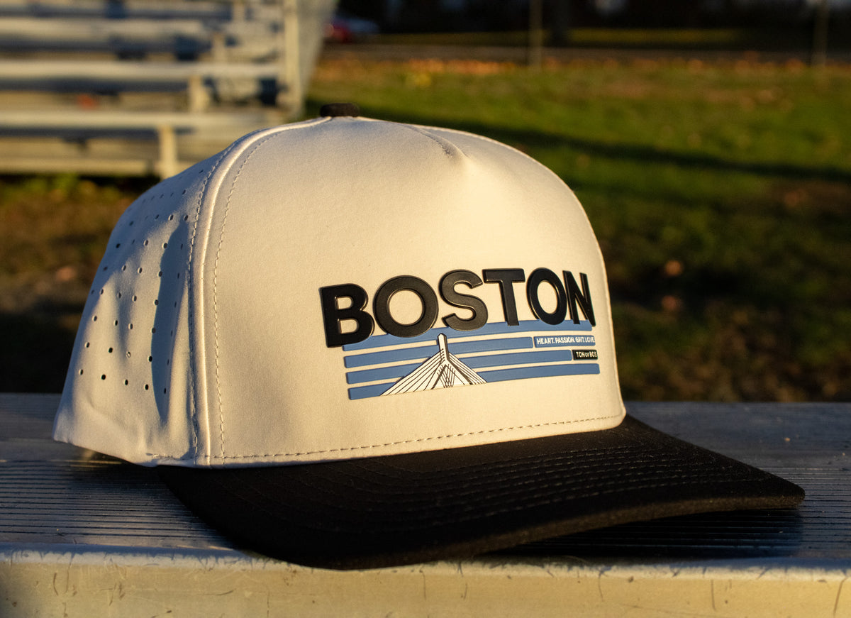 The Coastal Performance Hat Natural / Black